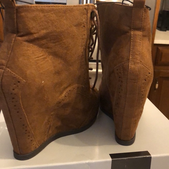 Brand new Suede Wegde Booties - Picture 2 of 5